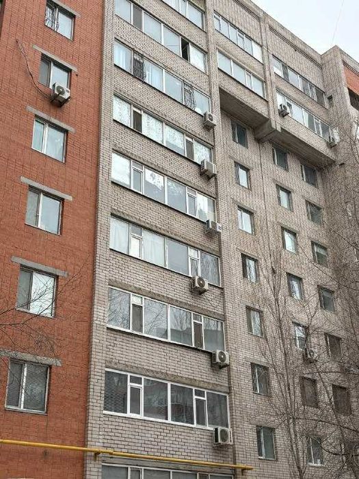 Продам 3х комн Набережная