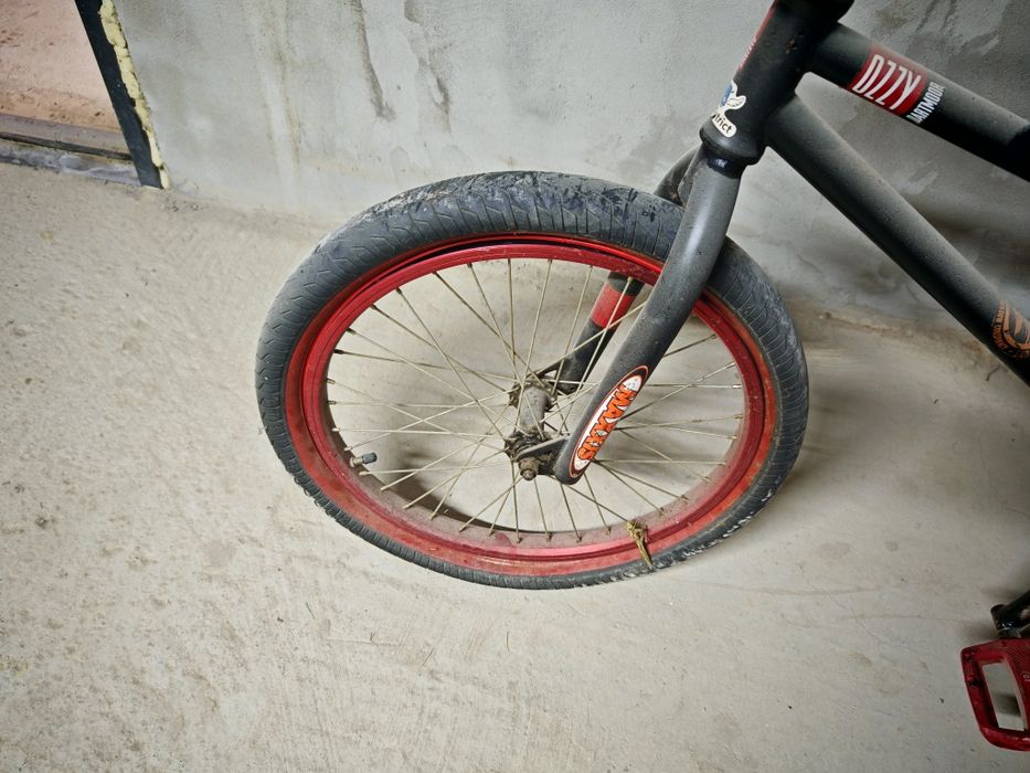 Jucărie bmx roșu  negru