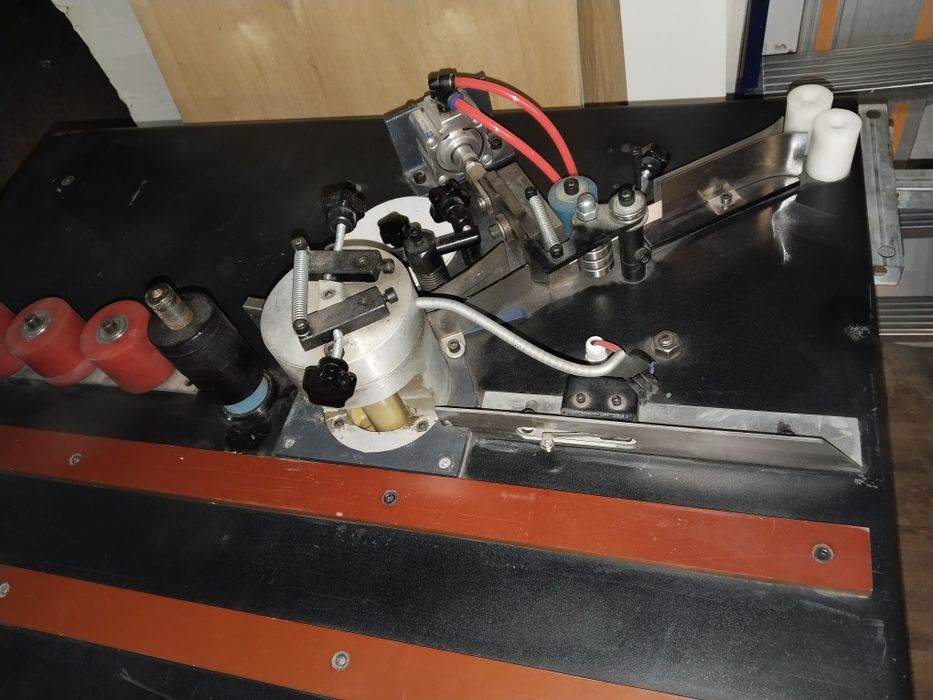 Закаточный станок