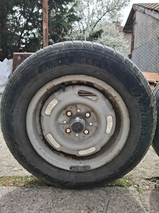 Джанти с гуми за лада 3бр. по 20€ за бр.