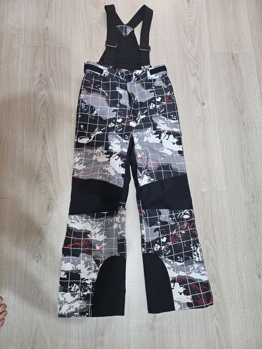 Продам горнолыжный костюм