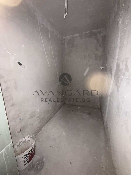 Продава се Тристаен апартамент в Пловдив, Христо Смирненски - 76 кв.м за 1382 €/кв.м - Снимка #7