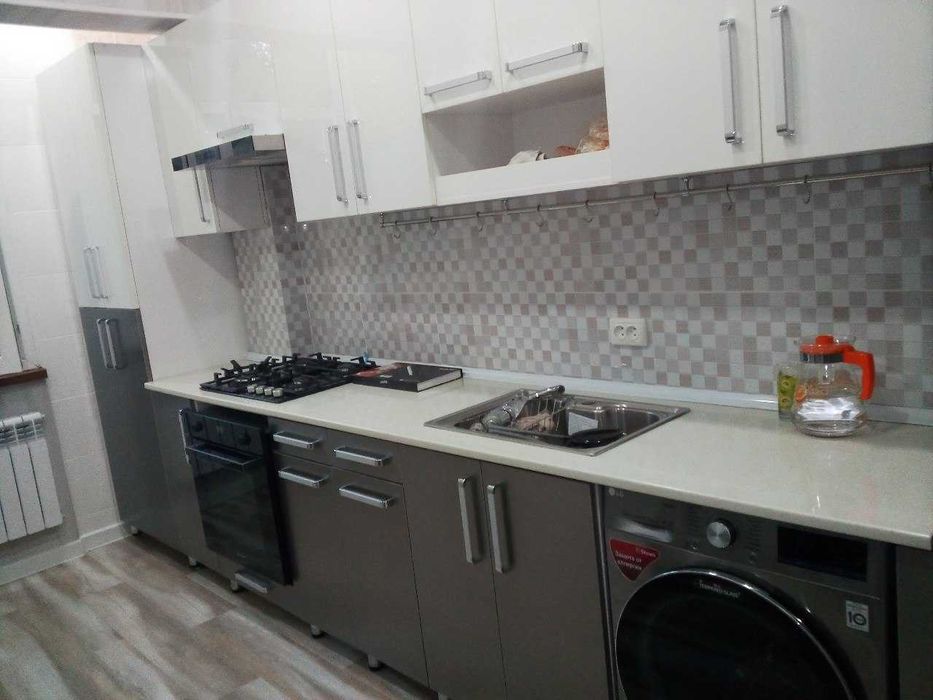 продаётся    3-комнатная   Дружба народов