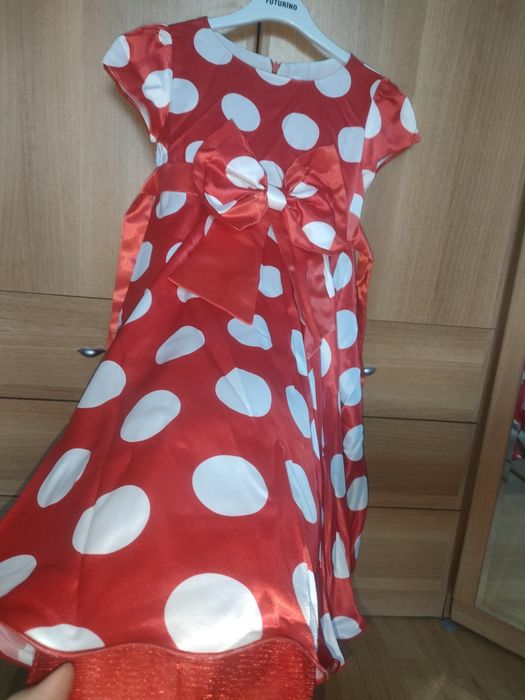 Платье на девочку