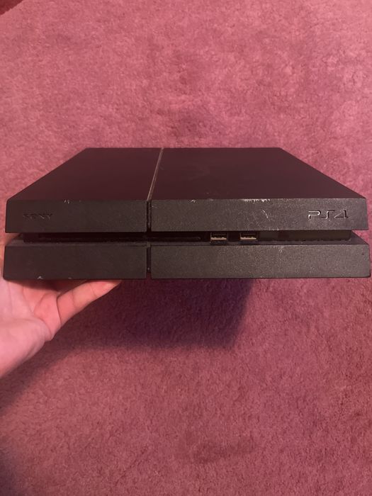 Vand ps4 perfect functionabil!!