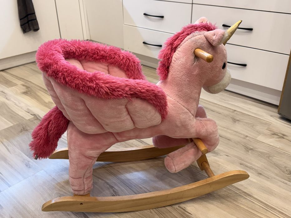 Люлеещо се конче