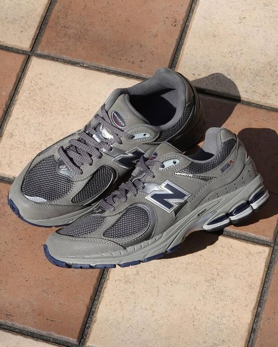 Кроссовки New Balance 2002R