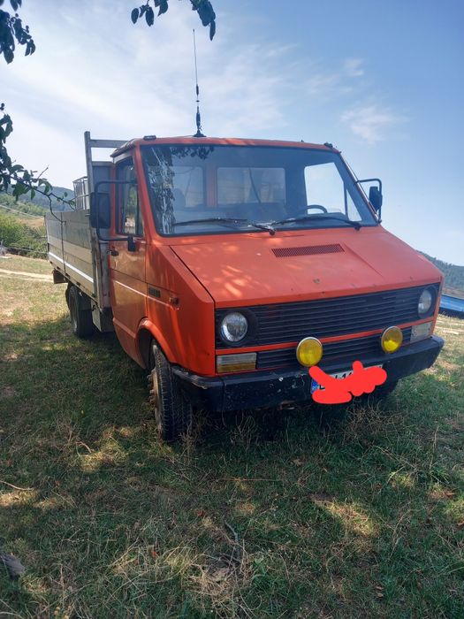 Vand iveco stare perfectă