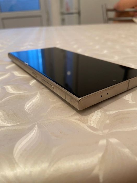 Samsung S24 ultra 512 гб