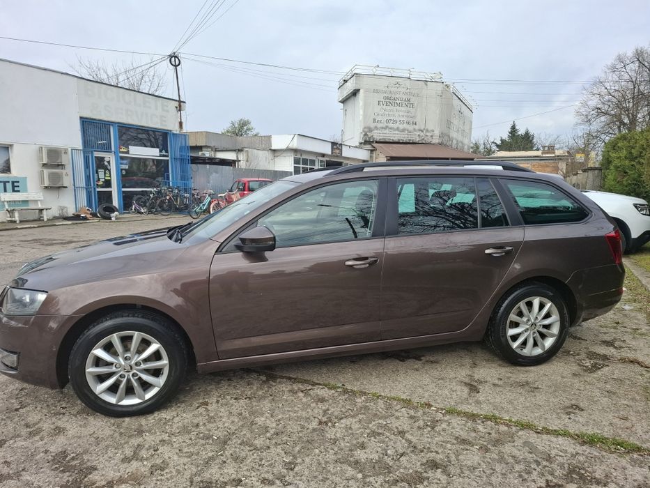 Skoda Octavia Benzină