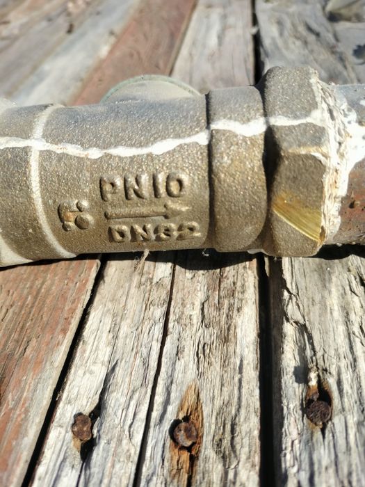 Продам краны латунные