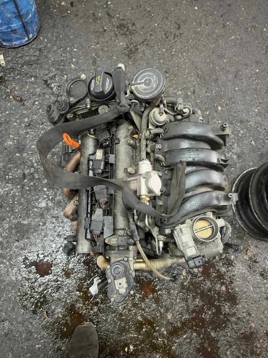 двигател 1.6 fsi BLF двигател за голф 5 1.6 фси блф