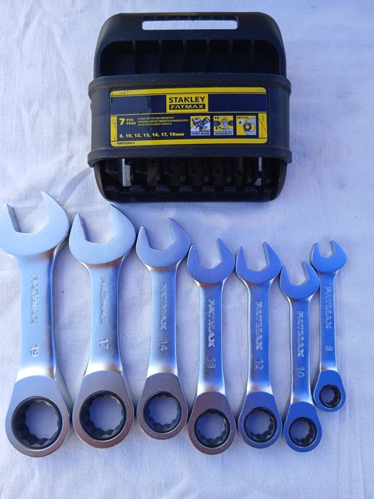 Set 7 chei combinate cu clichet Stanley Fatmax