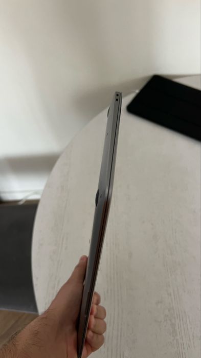 Macbook AIR 2020, M1