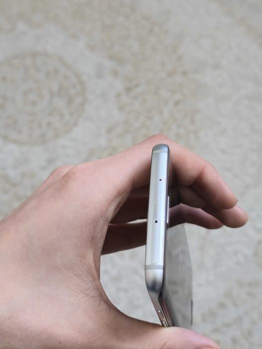 Samsung S7 edge в очень хорошем состояний