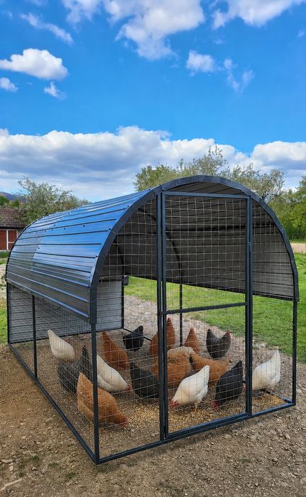 Tarc, adapost, magazie, garaj. Structura metalica multifunctionala pentru curte si gradina. Designul modern si utilizare versatila