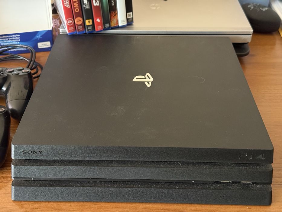 PlayStation 4 Pro 1 TB