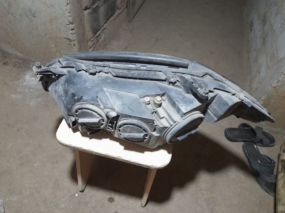 Продам фары Мерседес 221