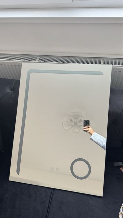 Oglinda baie cu led si touch 60x80