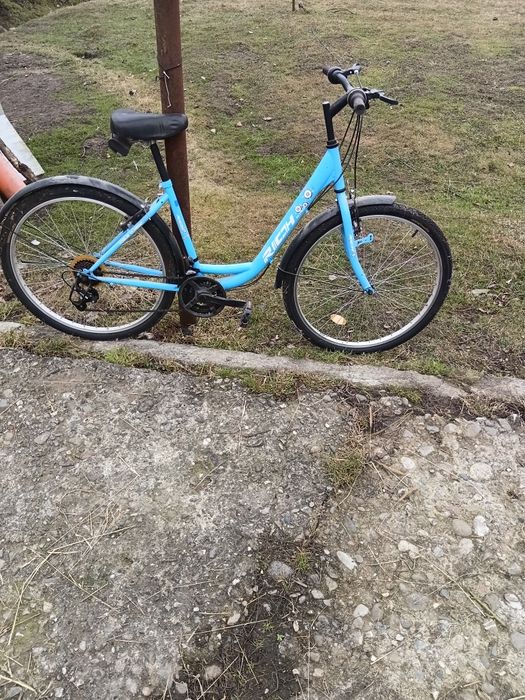 Biciclete de vanzare