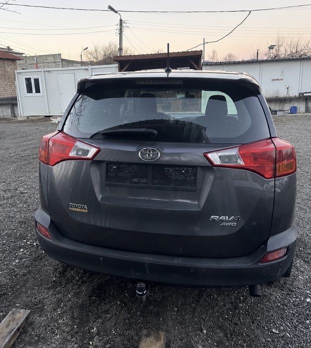 Тойота Рав4 Toyota Rav4 2.0д4д 124кс 2014г  На части!
