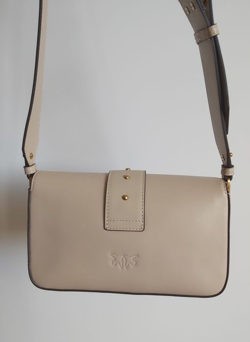 Лятно намаление Pinko love one mini