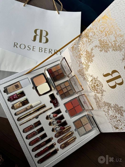 Make up naborlar endi skidka narxda 549 ming