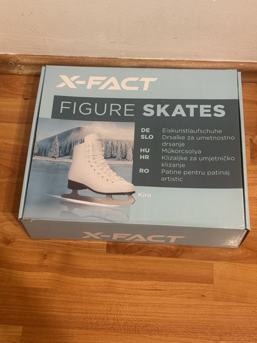 Patine noi in stare buna