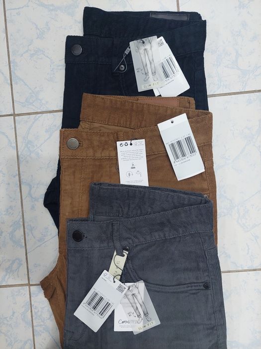 Pantaloni/raiat barbati 32(42) Mango