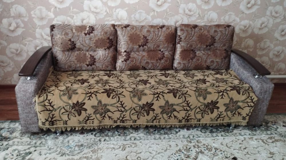 Диван сатылады 20000