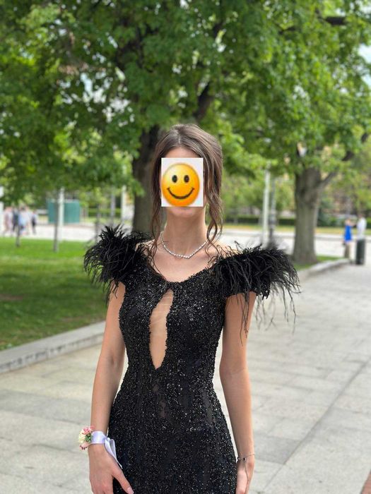 Бална рокля на Стоян Радичев