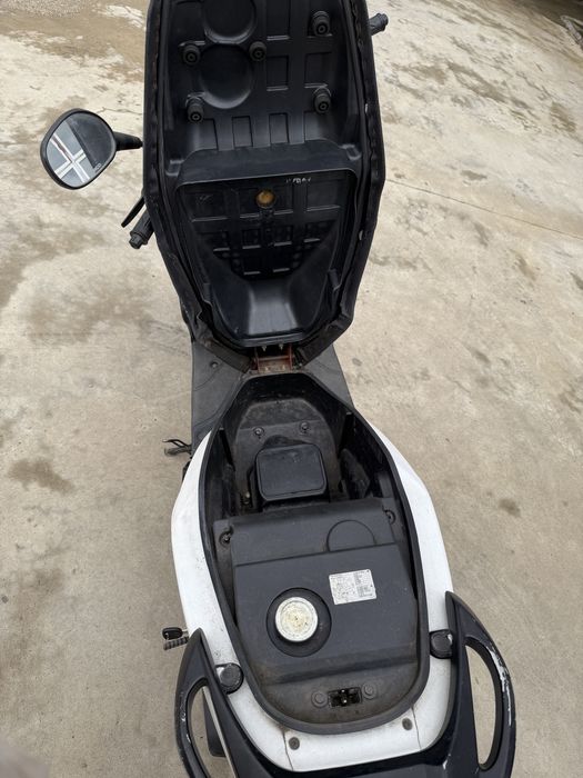 скутер мотор Kymcо Agility 50cc Регистриран