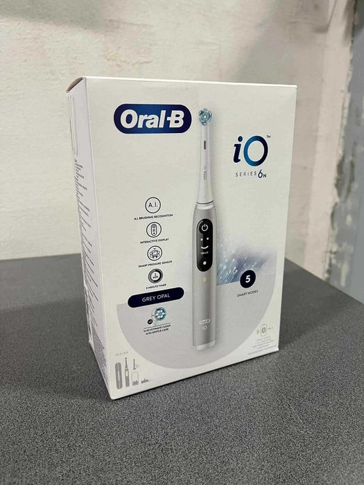Електрическа четка за зъби Oral-B iO Series 6N