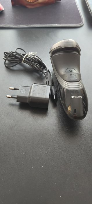 Shaver Philips Seria 3000 Pt 727