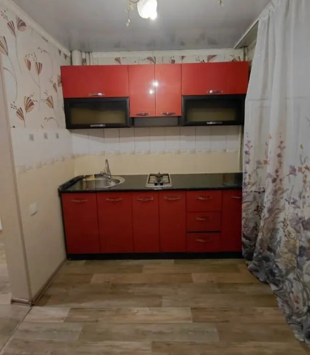 продам 1-ком. 37кв. гарышкер 4-этаж