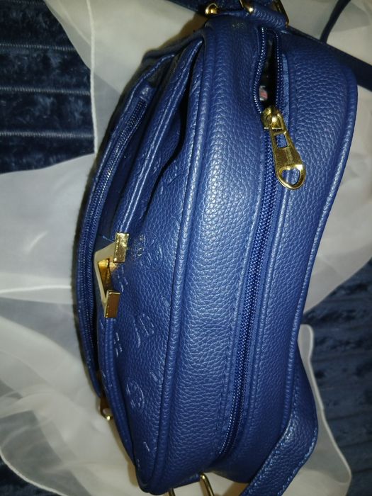 Дамски чанти,леки,удобни,размер 35 см/25 см/10см