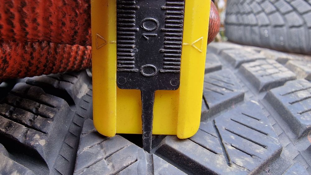Anvelope 265/45R20 marca Pirelli, M +S,DOT 2022,6.5 mm