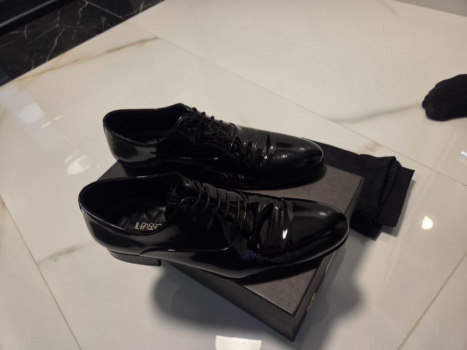 Pantofi de lac eleganti pentru evenimente- IL PASSO