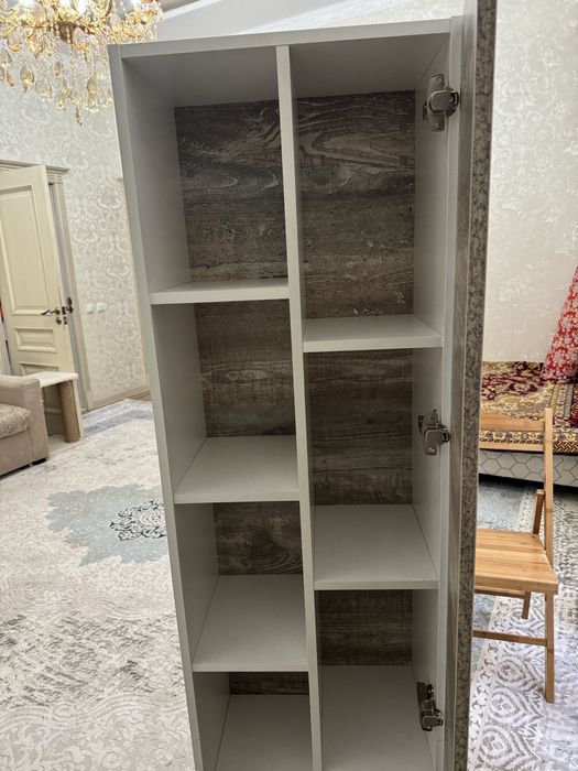 Шкаф-колонна для ванной комнаты