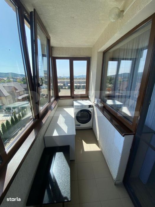 Apartament SUPERB 3 camere, 81 mp utili, garaj, 2 bai- zona Calea Mold