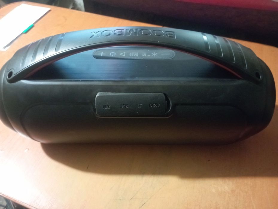 Boxă portabilă wireless