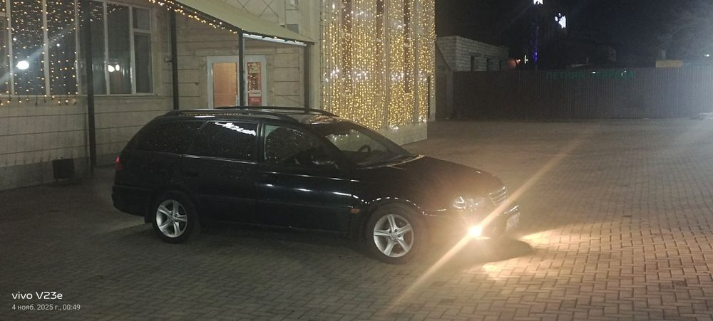 Продам машину универсал