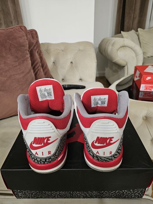 Jordan Air 3 Retro ,Nike Midas Gold Retro  Adidași Originali