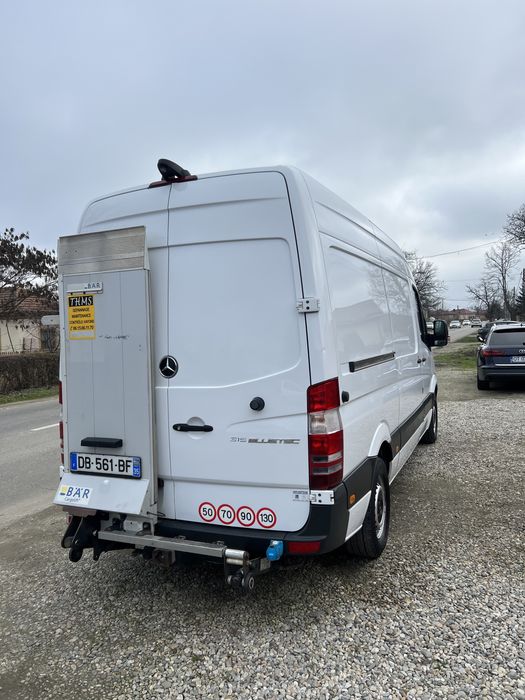 Mercedes sprinter 319 full
