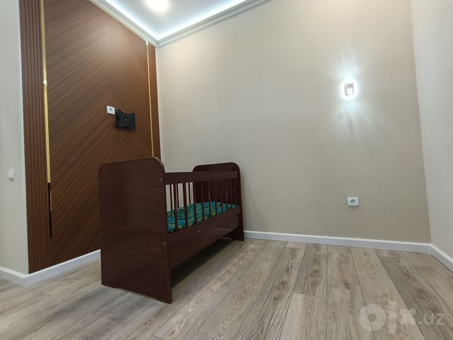 Детская кроватка хорошего качества