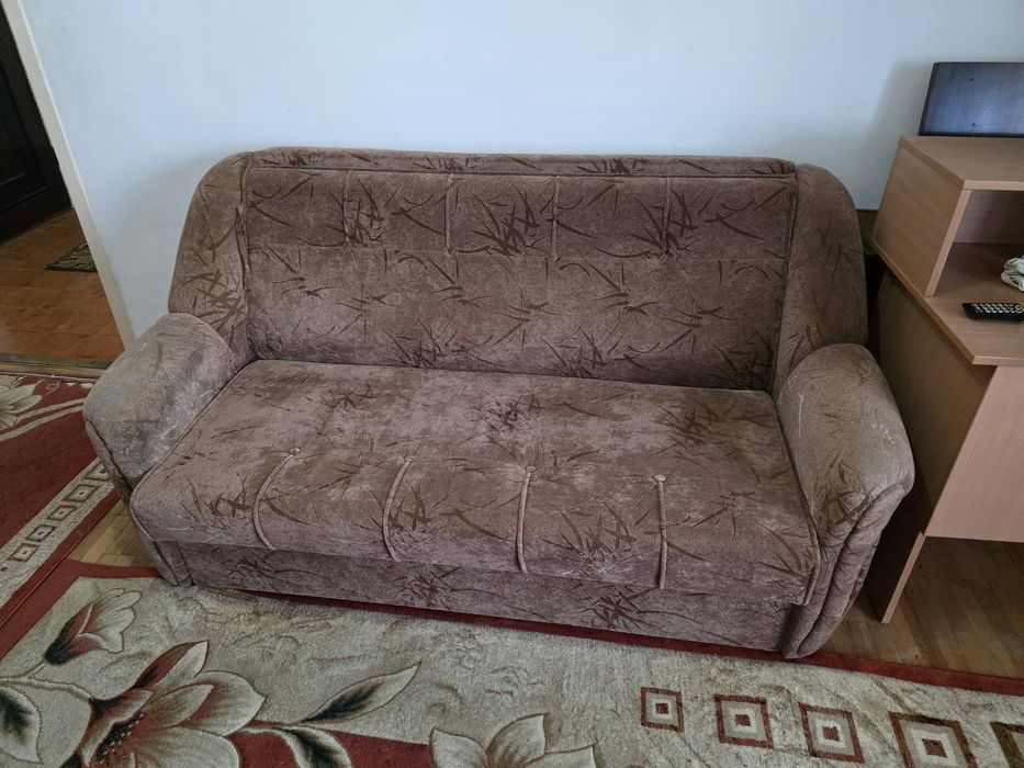 Canapea + 2 fotolii stare foarte buna 500 lei