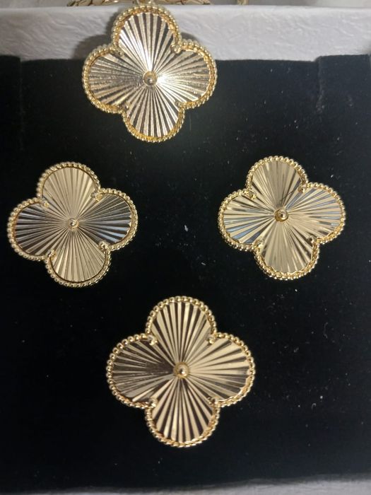 Продаи набор позолото