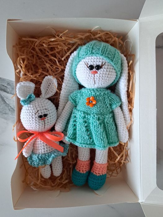 Игрушки вязаные, ручная работа