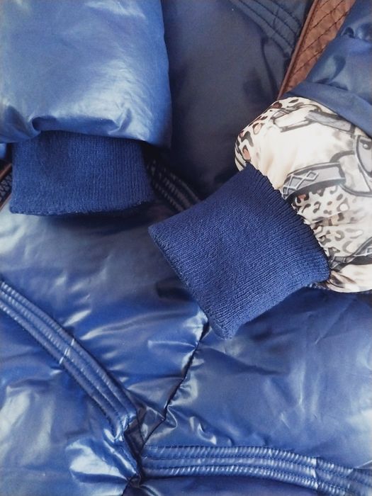 Тёплая Зимняя куртка б/у