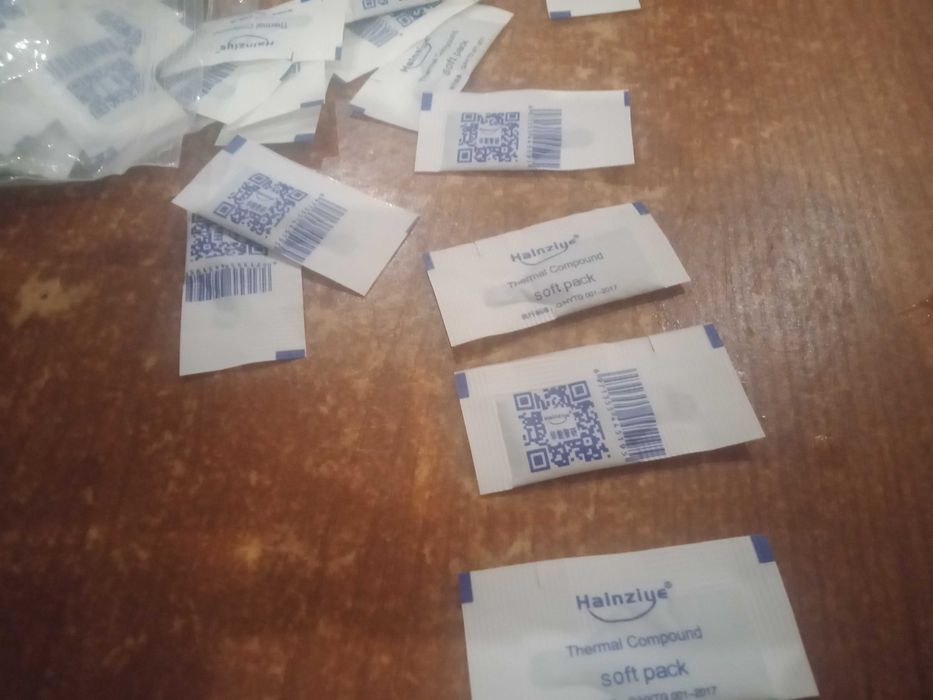 Термопаста для процессора 5штук